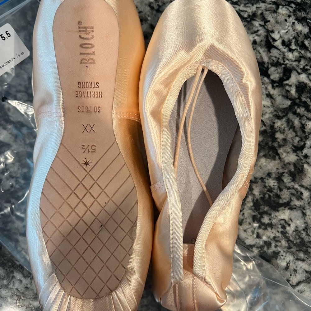 Bloch Heritage Strong Pointe Shoes 5.5 XX